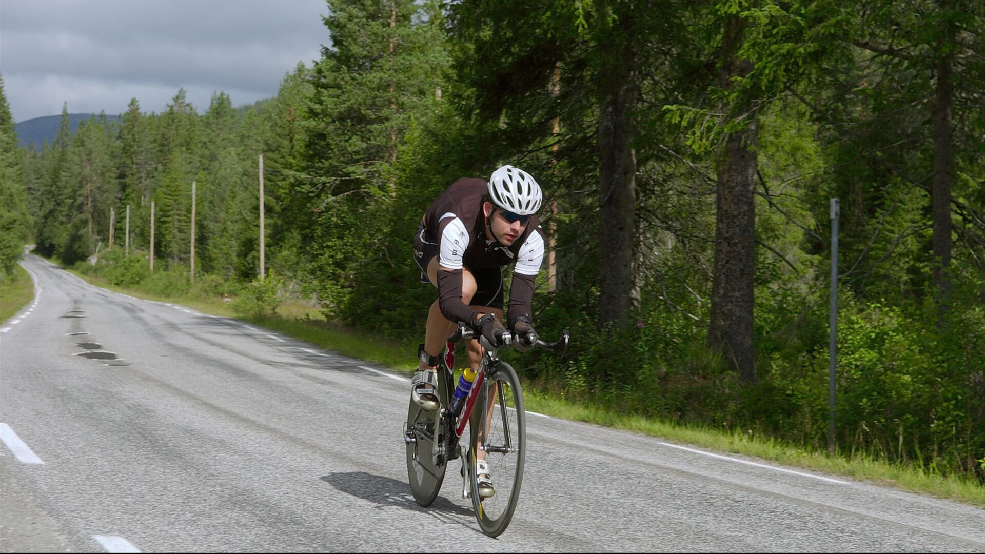 厄德高,F1街道赛之夜的满分指挥官